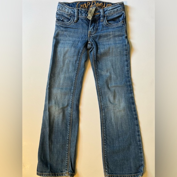 Ralph Lauren knit sweater and Gap jeans (both size 6 girls). - Picture 2 of 5